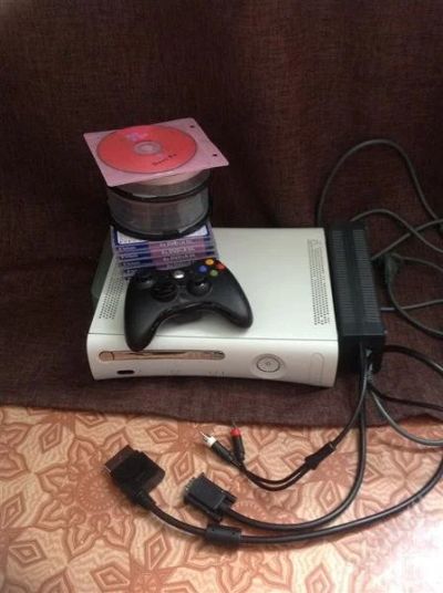 Лот: 2806173. Фото: 1. XBOX 360 Falcon. Игровые приставки, консоли