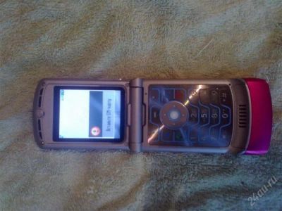 Лот: 2035501. Фото: 1. motorola v3. Кнопочные мобильные телефоны