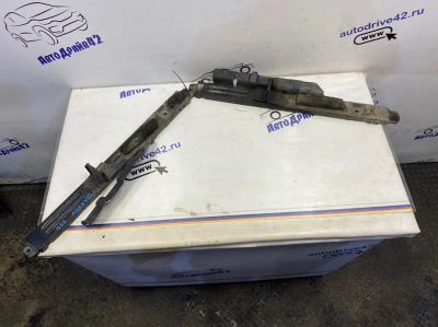 Лот: 21714880. Фото: 1. крепление радиатора Kia Sorento... Двигатель и элементы двигателя