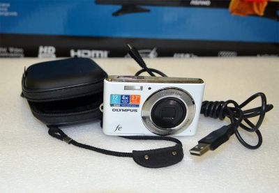 Лот: 17145107. Фото: 1. Olympus FE-4050. Цифровые компактные