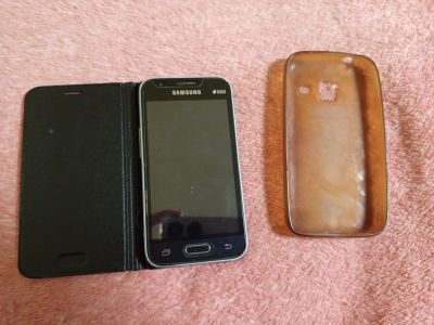 Лот: 25607009. Фото: 1. Samsung Galaxy J1 Mini SM-J105F... Смартфоны