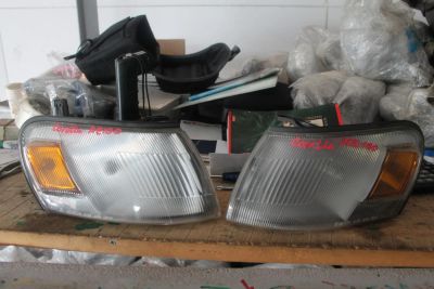 Лот: 4143811. Фото: 1. Габариты Toyota Corolla AE100. Оптика и освещение
