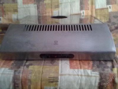 Лот: 1444988. Фото: 1. Вытяжка Indesit. Вытяжки