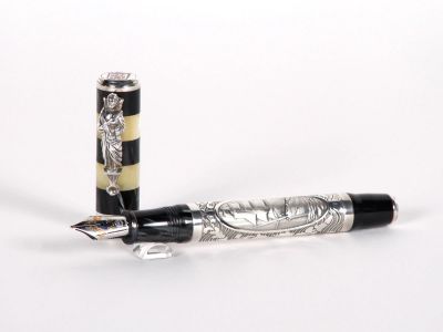 Лот: 14849424. Фото: 1. Коллекционная перьевая ручка Montegrappa... Ручки шариковые, перьевые