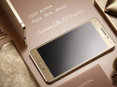 Лот: 5397393. Фото: 1. Новый 4.7" Смартфон Samsung SM-G850F... Смартфоны