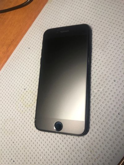 Лот: 12088785. Фото: 1. iPhone 8. Смартфоны