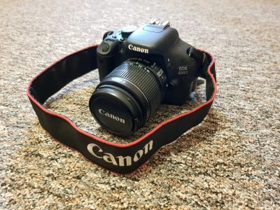 Лот: 11774626. Фото: 1. Фотоаппарат canon eos 600d. Цифровые зеркальные