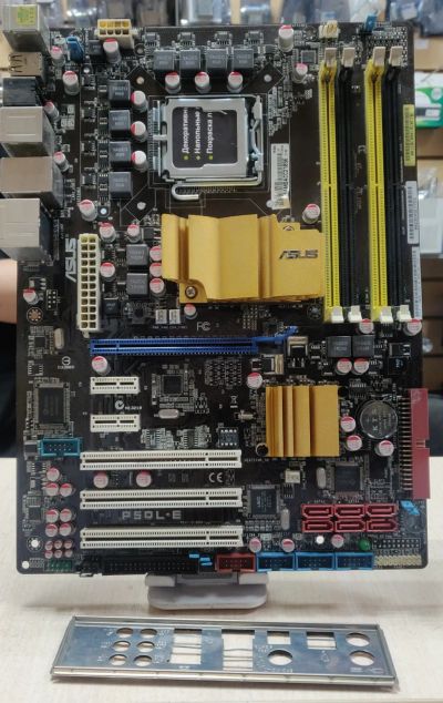 Лот: 21020277. Фото: 1. Мат. плата ASUS P5QL-E/LGA775... Материнские платы