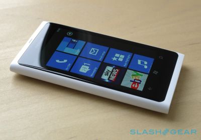 Лот: 3282386. Фото: 1. Nokia Lumia 800 White 16GB!! В... Смартфоны