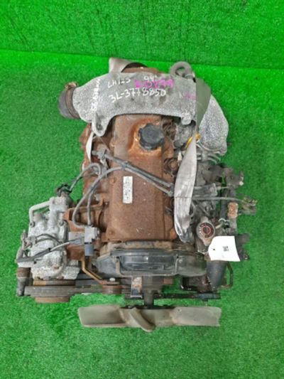 Лот: 16691919. Фото: 1. Двигатель Toyota Hiace LH123 3L... Двигатель и элементы двигателя