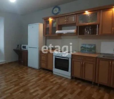 Лот: 21140209. Фото: 1. Продам 3-комн. кв. 107.4 кв.м... Квартиры, студии
