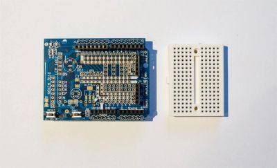 Лот: 3887432. Фото: 1. Arduino Prototype Shield + макетная... Микроконтроллеры