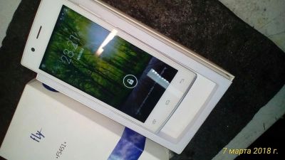 Лот: 11138975. Фото: 1. Fly FS451 nimbus1. Смартфоны