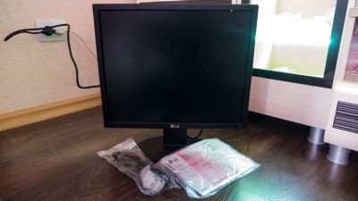 Лот: 10882735. Фото: 1. LG IPS LED Монитор. ЖК-мониторы