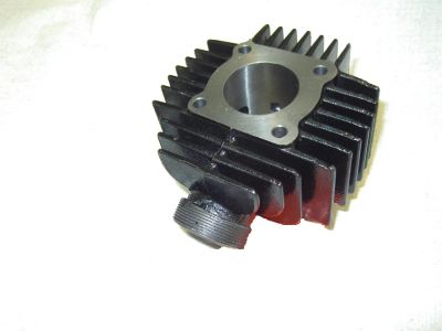 Лот: 4922825. Фото: 1. Цилиндр к скутеру Suzuki A-50... Запчасти