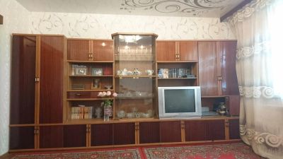 Лот: 11162587. Фото: 1. Гостиная. Гостиные, стенки, горки