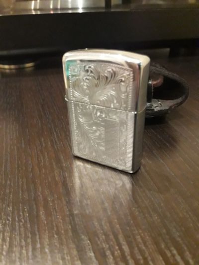 Лот: 15518976. Фото: 1. Зажигалка Zippo Оригинал. Зажигалки, спички, пепельницы