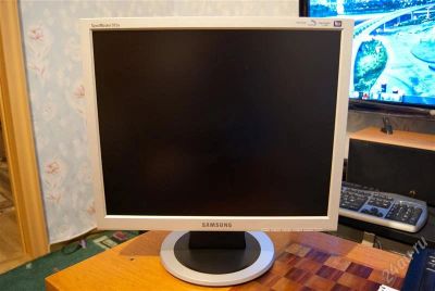 Лот: 863086. Фото: 1. Монитор Samsun 913n 19 дюймов... ЖК-мониторы