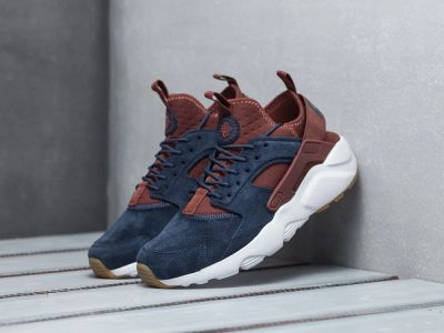 Лот: 10898895. Фото: 1. Nike Air Huarache. Кеды, кроссовки, слипоны