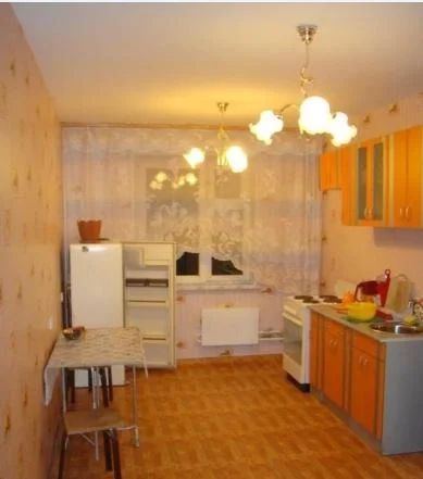 Лот: 7365020. Фото: 1. Сдам 3х комнатную квартиру Киренского... Квартиры, студии