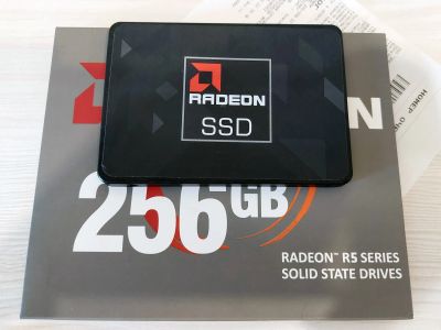 Лот: 21363517. Фото: 1. SSD 2.5" AMD Radeon R5 Series... SSD-накопители