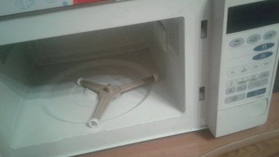 Лот: 12650071. Фото: 1. Микроволновка Samsung Selection... Микроволновки, мини-печи