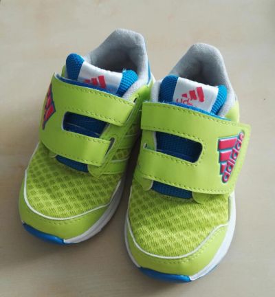 Лот: 9477084. Фото: 1. Кроссовки Adidas, р-р 22. Кеды, кроссовки