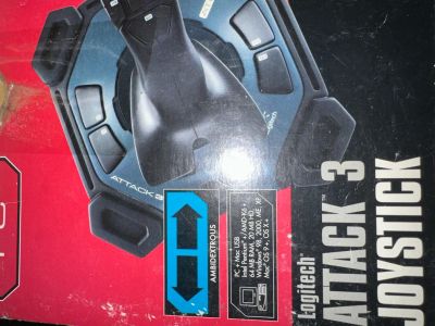 Лот: 25510240. Фото: 1. Джойстик Logitech Attack 3. Рули, джойстики