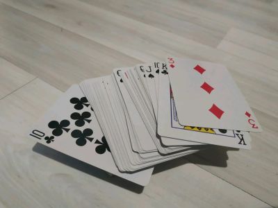 Лот: 12493875. Фото: 1. Карты для покера. Настольные игры, карты