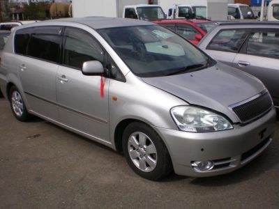 Лот: 5355706. Фото: 1. Продам чудо-машину мини-вэн Toyota... Автомобили