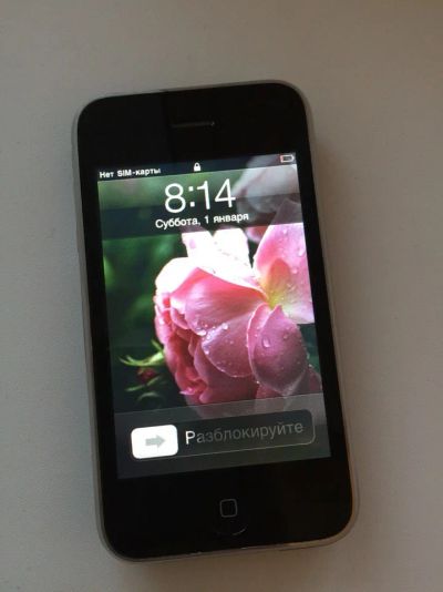 Лот: 7121622. Фото: 1. Apple Iphone 3GS 8Gb Black. Смартфоны