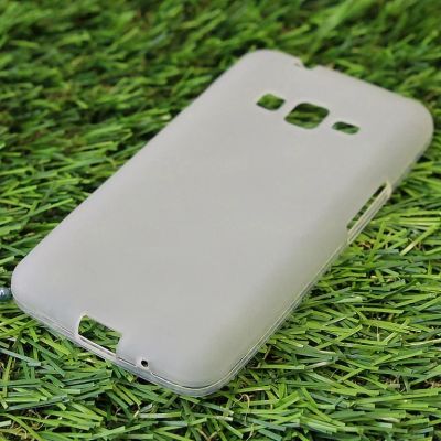 Лот: 7675383. Фото: 1. Силиконовый чехол Samsung Z130... Чехлы, бамперы