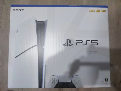 Лот: 22562430. Фото: 1. PlayStation 5 Slim + 2 геймпад... Игровые приставки, консоли