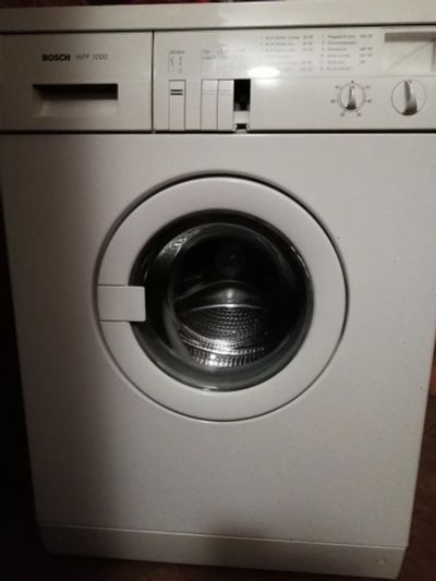 Лот: 15126087. Фото: 1. Стиральная машина bosch WFF 1200. Стиральные машины