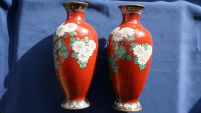 Лот: 11148359. Фото: 1. Две старинные вазы Клуазоне (Cloisonne... Предметы интерьера и быта
