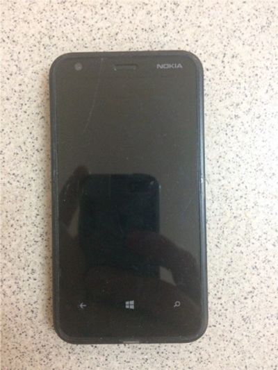 Лот: 10806473. Фото: 1. Nokia Lumia 620. Смартфоны