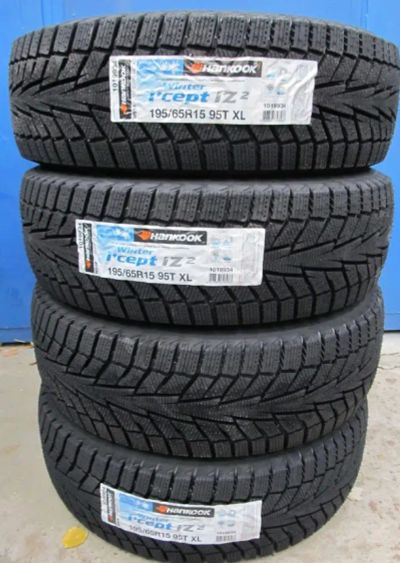 Лот: 19442736. Фото: 1. Шины 195/65 R15 Hankook W616 зимние. Шины