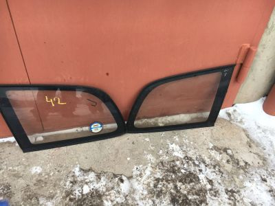 Лот: 15160448. Фото: 1. Стекло багажника Toyota caldina. Кузов