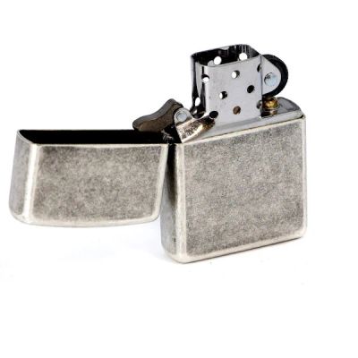 Лот: 6841868. Фото: 1. Zippo Зажигалка Zippo:. Зажигалки, спички, пепельницы