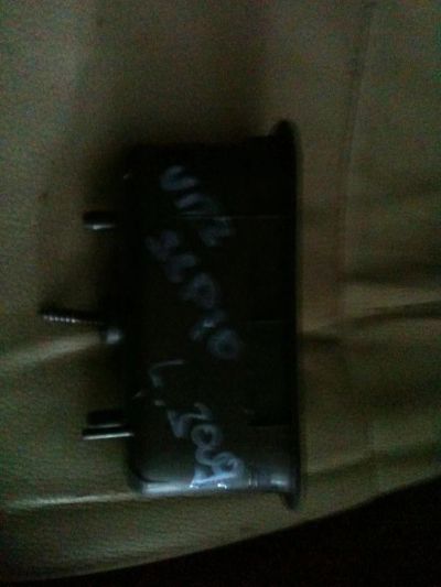 Лот: 3628254. Фото: 1. toyota vitz scp10 ручка в обшиву... Салон