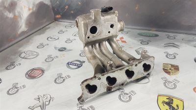 Лот: 23591222. Фото: 1. Коллектор впускной Subaru Pleo... Двигатель и элементы двигателя