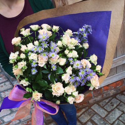 Лот: 7235709. Фото: 1. Сборный букет. Цветы на Щорса... Свежие цветы