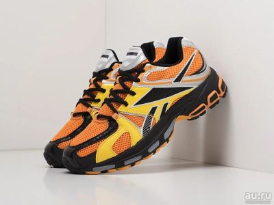 Лот: 17372696. Фото: 1. Кроссовки Vetements x Reebok Spike... Кеды, кроссовки, слипоны