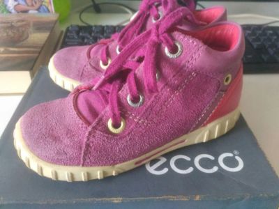 Лот: 12310495. Фото: 1. Ботиночки Ecco для девочки, замшевые... Ботинки
