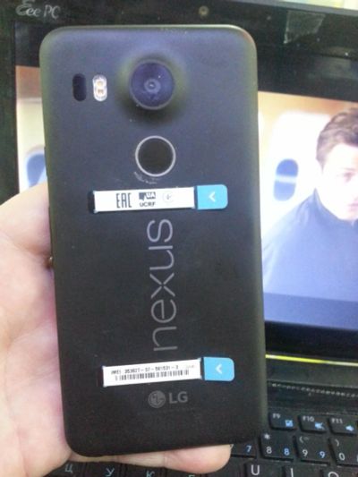 Лот: 11292636. Фото: 1. LG Nexus 5X. Кнопочные мобильные телефоны