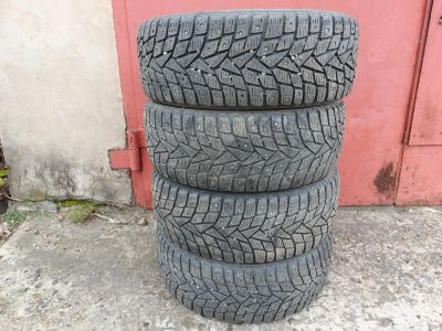 Лот: 25798681. Фото: 1. Шины зимние Dunlop SP Winter Ice... Шины