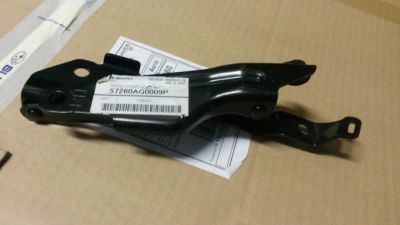 Лот: 4647943. Фото: 1. Петля капота правая Subaru Legacy... Кузов