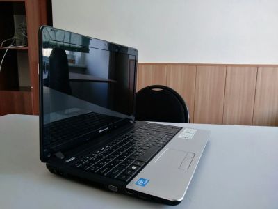 Лот: 11260316. Фото: 1. Ноутбук Packard Bell Для Дома... Ноутбуки