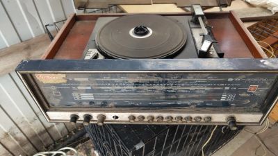Лот: 25634049. Фото: 1. Ретро проигрыватель ВЕГА. Виниловые проигрыватели и электрофоны