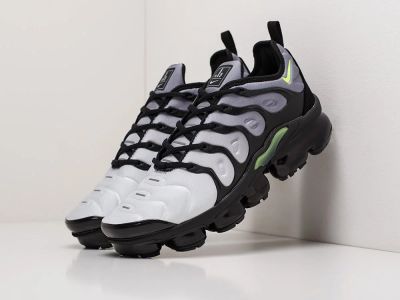 Лот: 19146589. Фото: 1. Кроссовки Nike Air VaporMax Plus... Кеды, кроссовки, слипоны